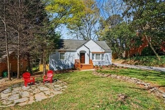 Building Photo - 1201 Walker Dr
