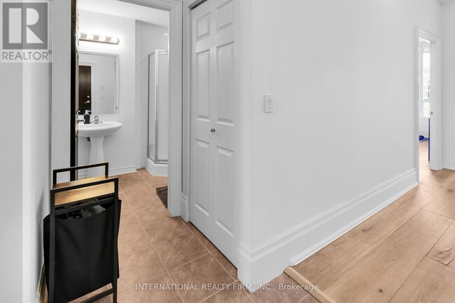 Building Photo - 388-1388 Prince of Wales Dr