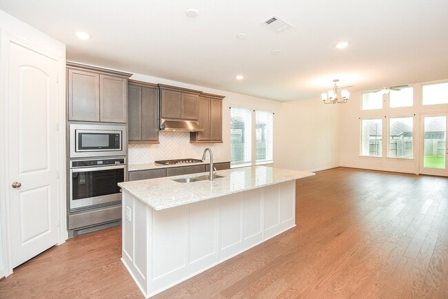 Foto del edificio - 9406 Water Breeze Ct