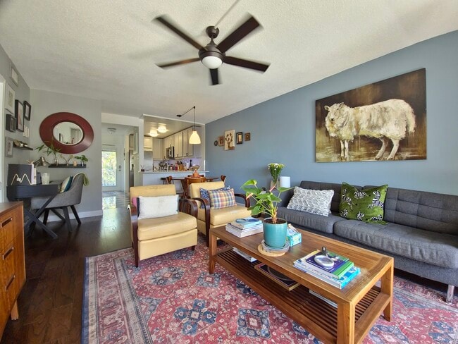 Foto del edificio - 1439 S Ocean Blvd