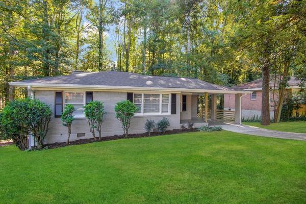 Foto principal - 2364 Farley St