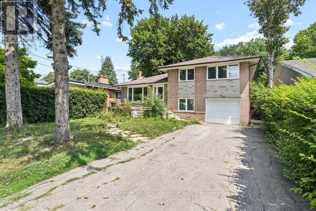 Building Photo - 231 Goulding Ave