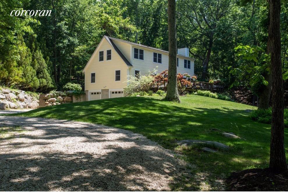 12 Dogwood Ln, Shelter Island, NY 11964 House Rental in Shelter