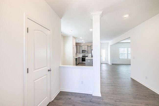Foto del edificio - 4 Bedroom Home Piedmont School District