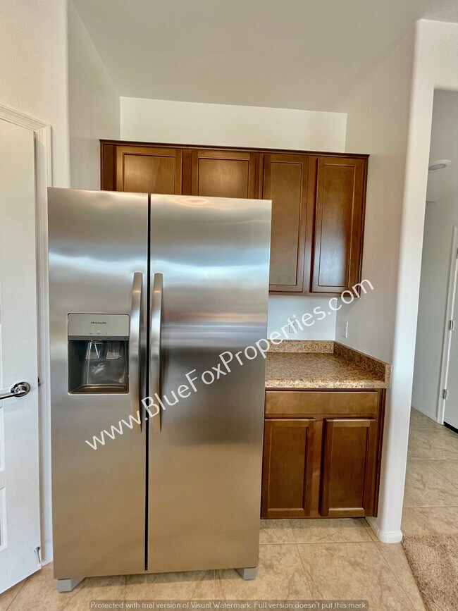 Building Photo - 6257 S Deer Park Ln