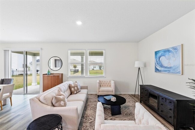 Building Photo - 85 Las Casitas Blvd