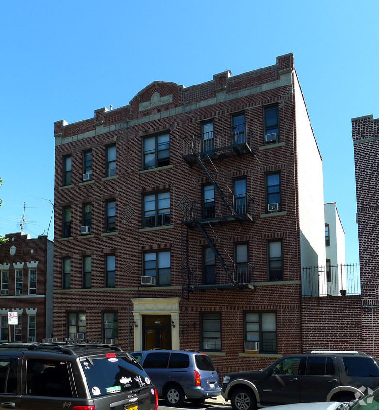 Building Photo - 1773 66th St