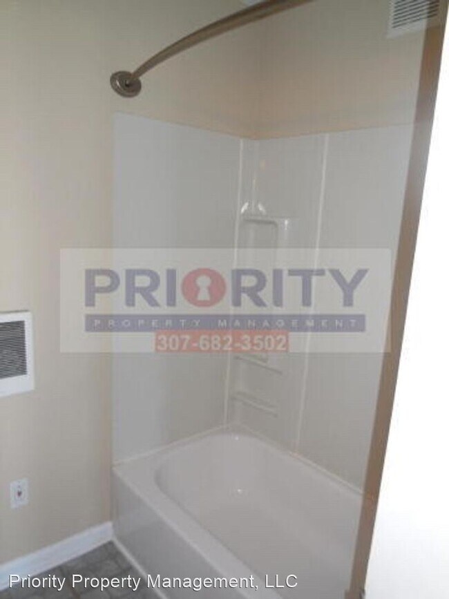 Building Photo - 1 br, 1 bath House - 309 Carey