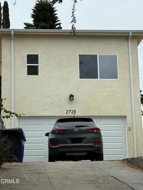 Foto principal - 2725 Foothill Blvd