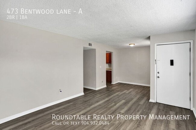 Building Photo - 473 Bentwood Ln