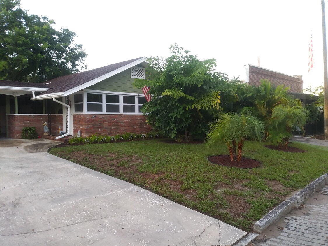 105 E Minnehaha St, Tampa, FL 33604 House Rental in Tampa, FL