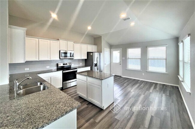 Foto del edificio - 5352 Brentlawn Dr