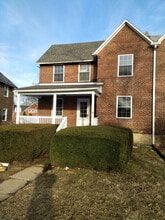 Building Photo - 1138 Arcadia St