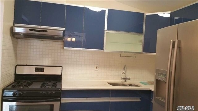 Foto del edificio - 82-73 Country Pointe Cir