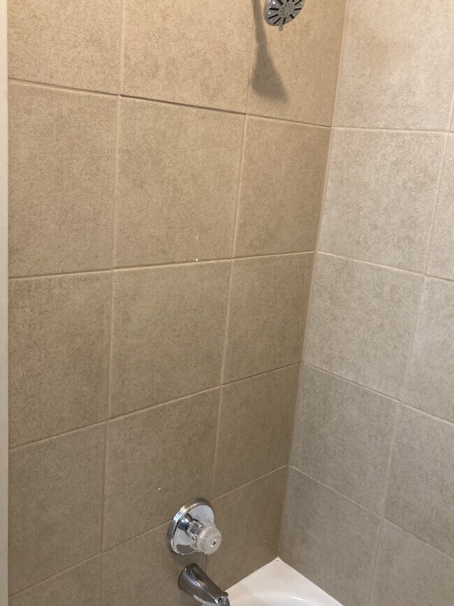 Descripción similar - MB Country Meadow Apartments