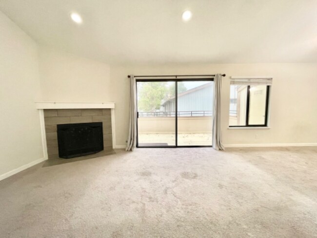 Building Photo - 6292 Joaquin Murieta Ave