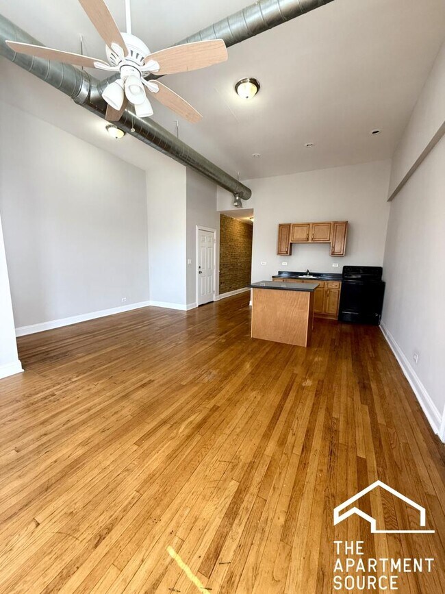 Foto del edificio - 6911 S Paxton Ave