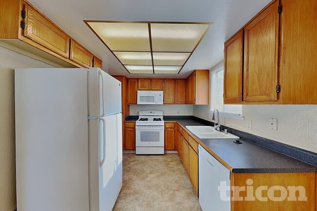 Foto del edificio - 6022 Walnut Creek Rd