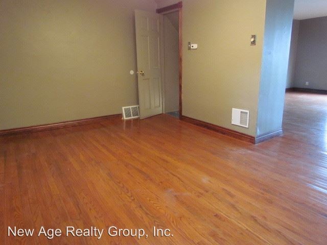 Building Photo - 3 br, 2 bath House - 754 Garland Street