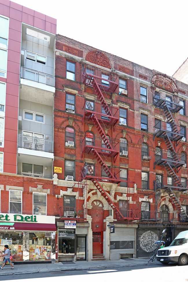 Building Photo - 245 Broome St