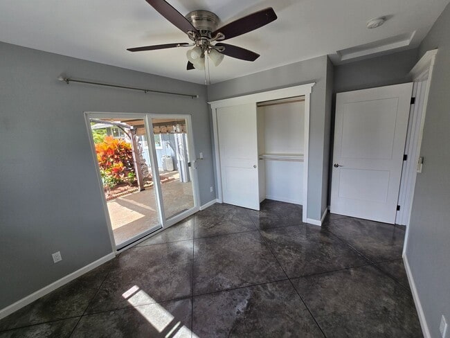 Building Photo - 151 Moolu Circle