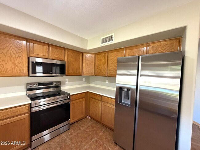 Foto del edificio - 3002 S 92nd Cir