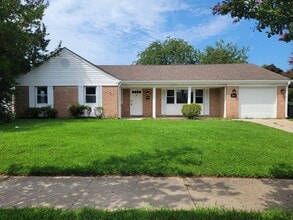 Building Photo - 669 Whitechapel Dr