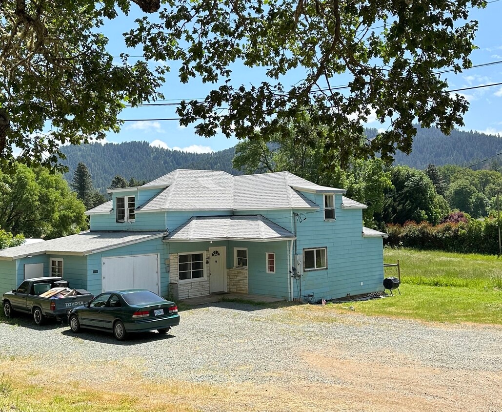 Front of Home - Street View - 9060 Azalea Glen Rd