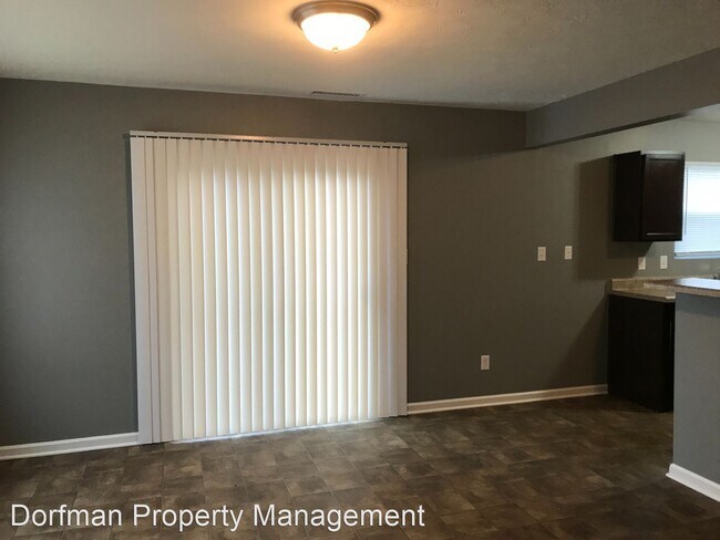 Building Photo - 3 br, 2.5 bath House - 4672 Willowbrook Dr