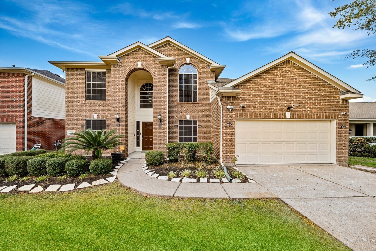 Primary Photo - 3519 Brackenfern Rd
