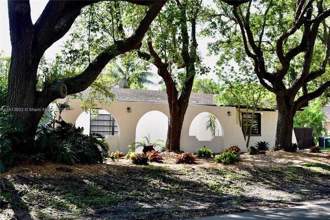 Foto del edificio - 15545 SW 78th Pl