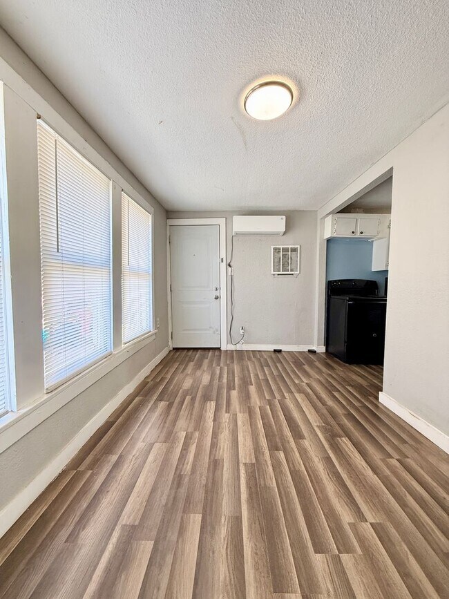 Foto del edificio - 2109 22nd St