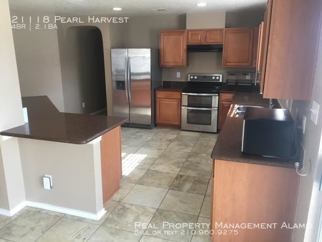 Building Photo - 4 bedroom in San Antonio TX 78259