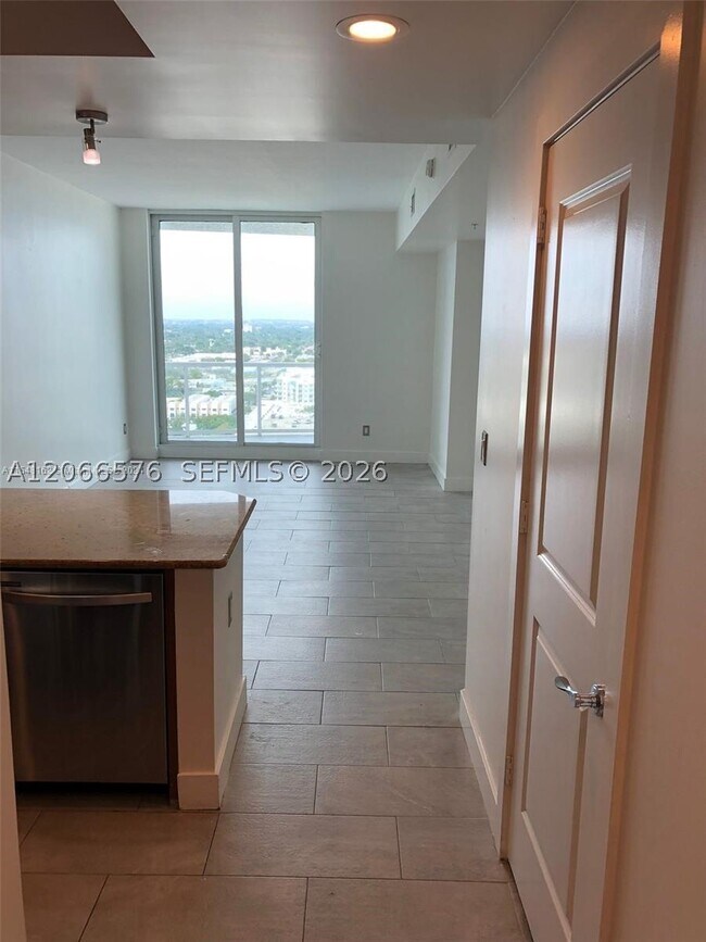 Foto del edificio - 315 NE 3rd St