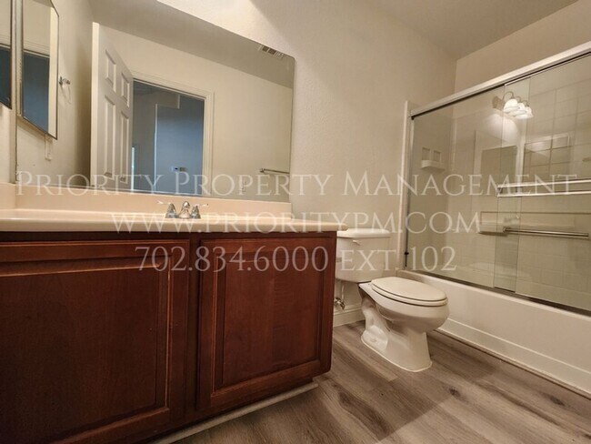 Foto del edificio - ~BEAUTIFUL ELKHORN HIGH NOON CONDO! FRESHL...