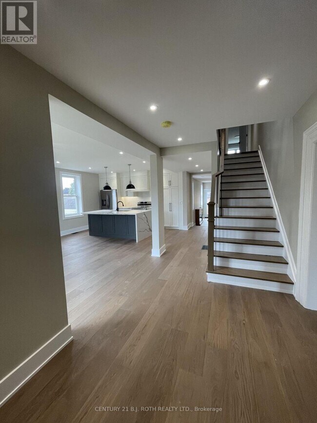 Building Photo - 9 Bertram Dr