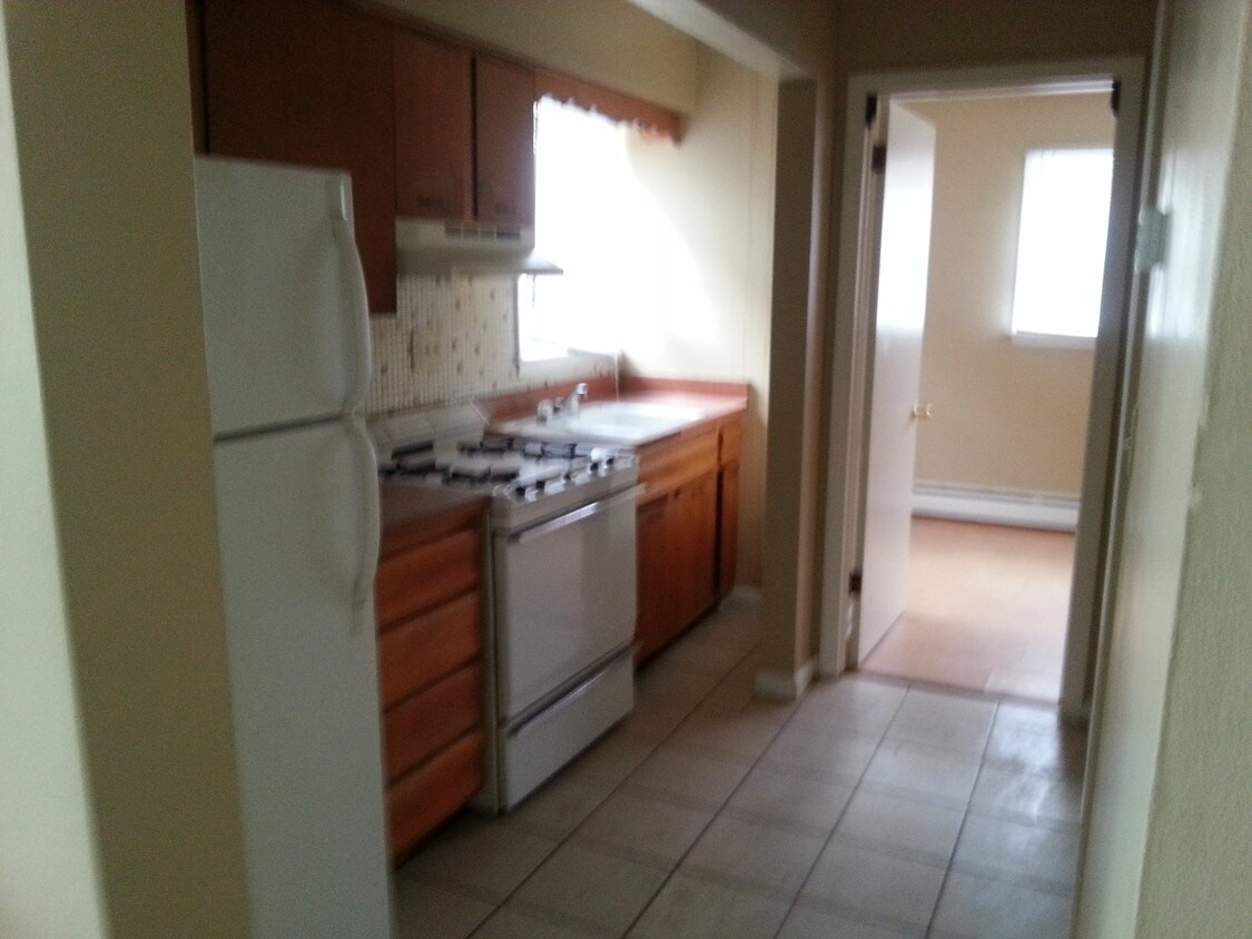 Primary Photo - 3432 Harrison Ave