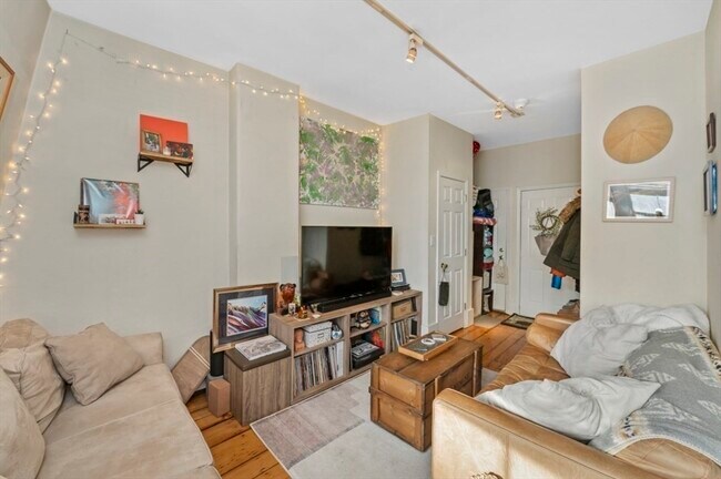 Foto del edificio - 73 Main St