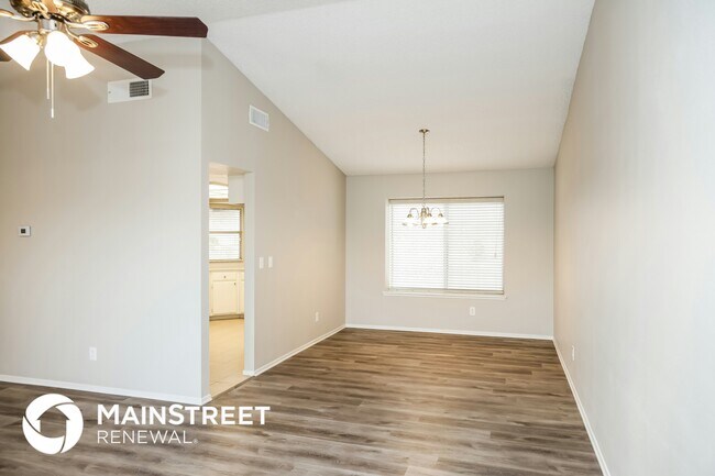 Foto del edificio - 6462 Goldmine Dr