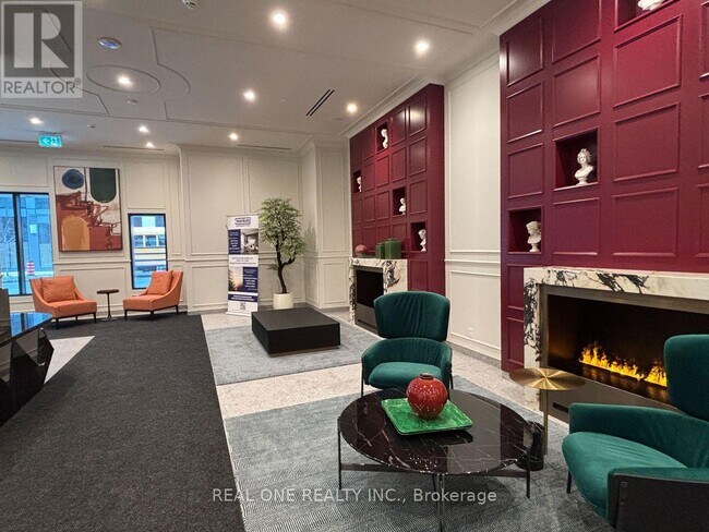 Photo du bâtiment - 180 Front St E