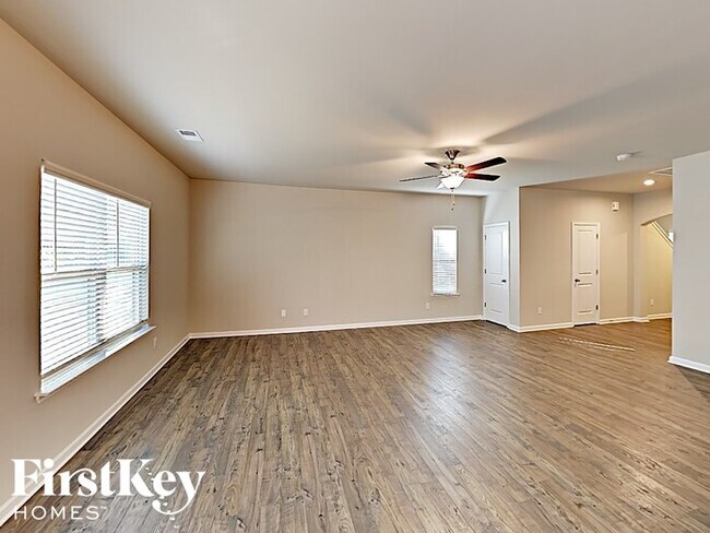 Building Photo - 1709 Rocky River Rd