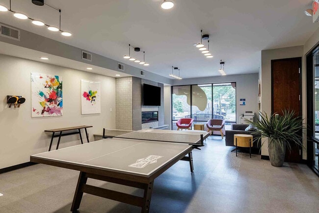 Yugo Minneapolis 412 Lofts-POI-02 - Yugo Minneapolis 412 Lofts