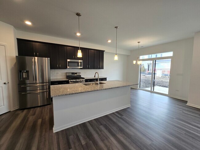 Building Photo - 4104 Chelsea Mnr Cir