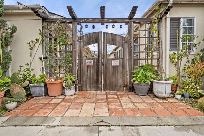 Foto del edificio - 1724 Abbot Kinney Blvd