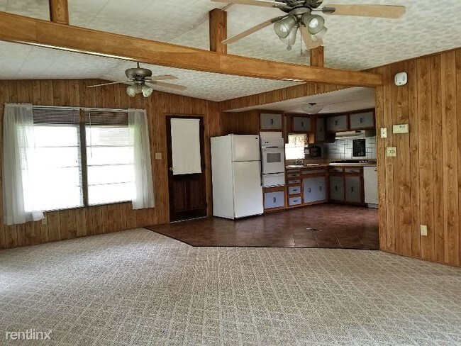 Building Photo - 3 br, 1 bath Mobile Home - 30 Smales Rd