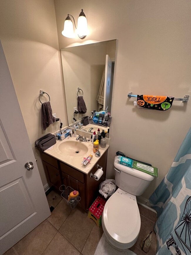 Photo - Four Bedroom 4 Bathroom Available Fall 2026 House