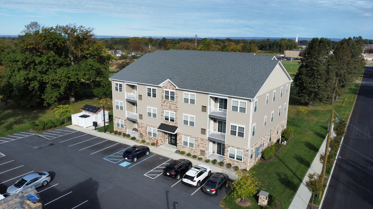 Foto principal - 1763 Madison Ave