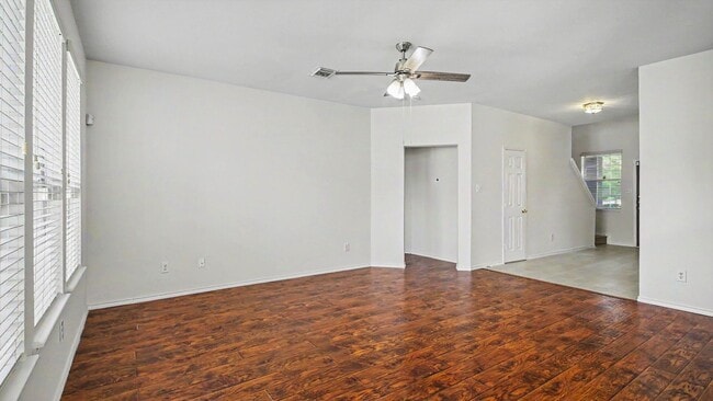 Foto del edificio - 2615 Atwood Glen Ln