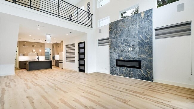 Photo - 2318 Arroyo Ave Townhome