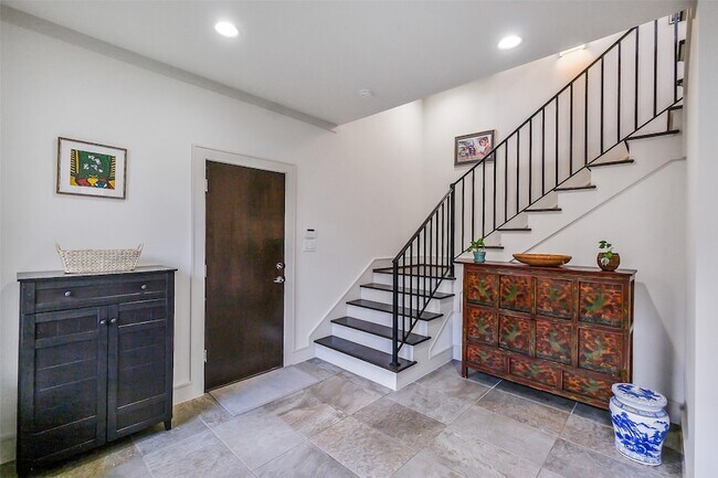 Foto del edificio - 1806 Ridgewood St